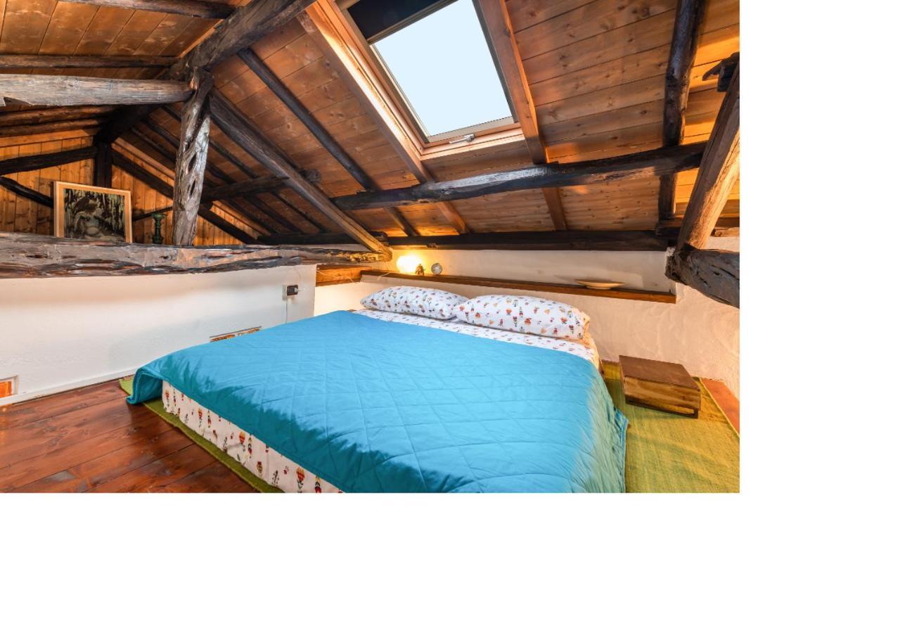 Oldtown Romantic Apartment Кальяри Экстерьер фото